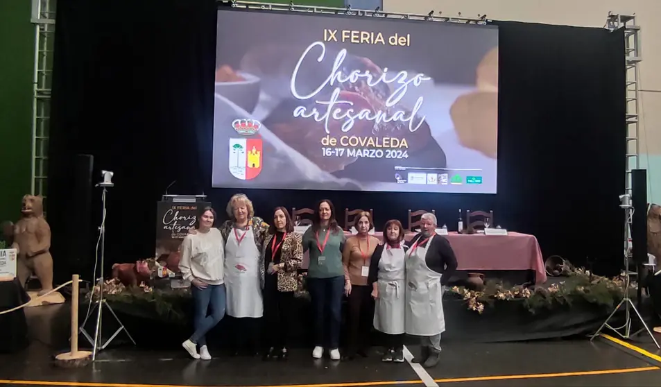 IX FERIA DEL CHORIZO EN COVALEDA (11)