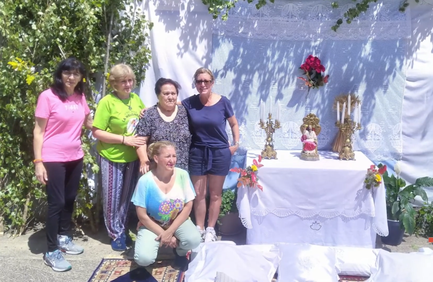 Altar en el barrio de San Pedro