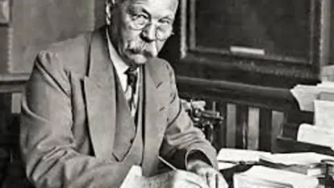 CONAN DOYLE